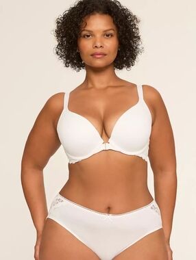 NWT Cacique Boost Plunge Front-Close Bra Size 38DD Gray/Silver W/Lace